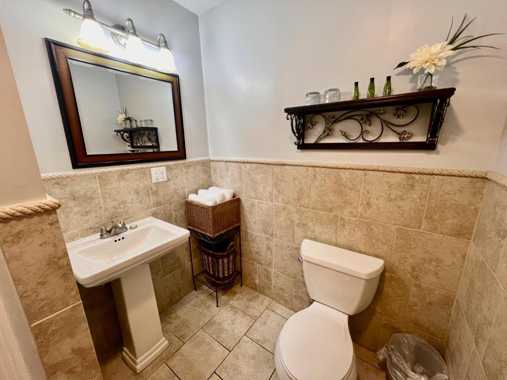 The Mount Vernon Inn מראה חיצוני תמונה