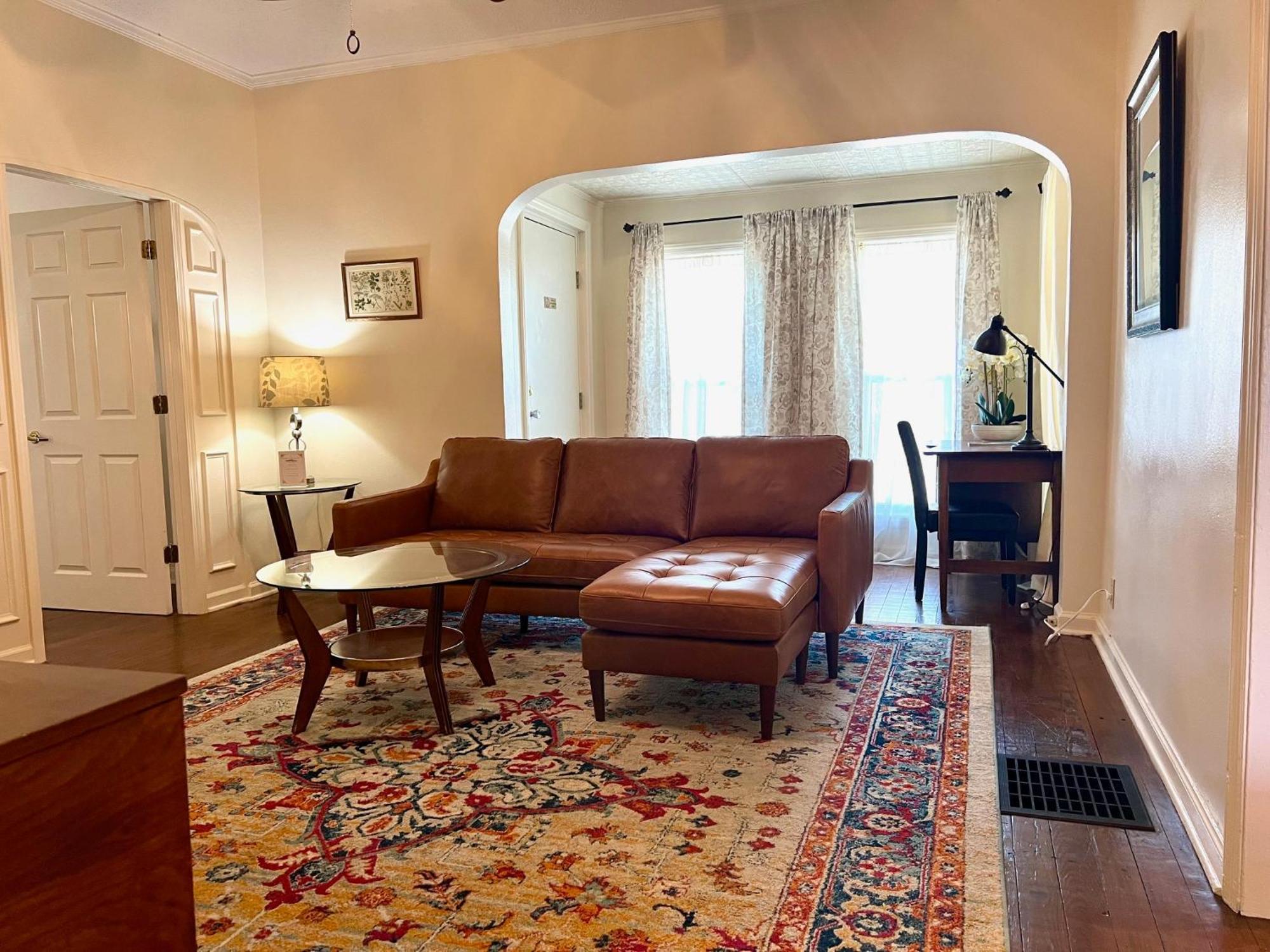 The Mount Vernon Inn מראה חיצוני תמונה